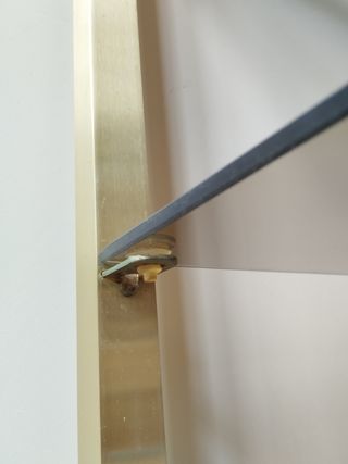 Estantería vintage dorada