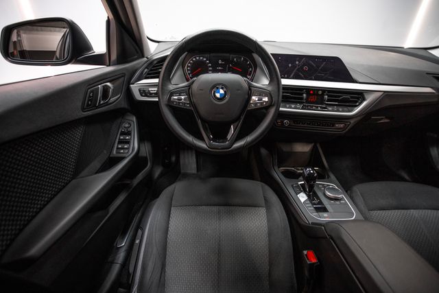 BMW Serie 1 116d Advantage 116CV Automático.