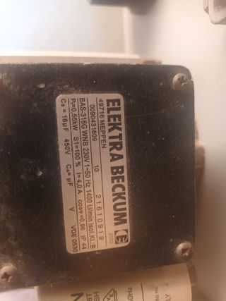 Sierra cinta Elektra Beckum BAS 316G