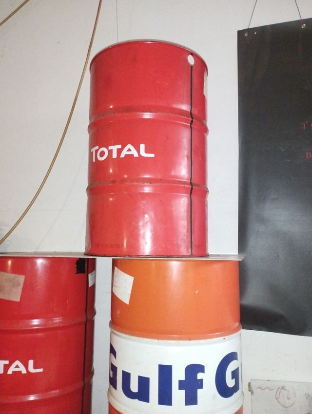 2 Bidones Gulf grandes