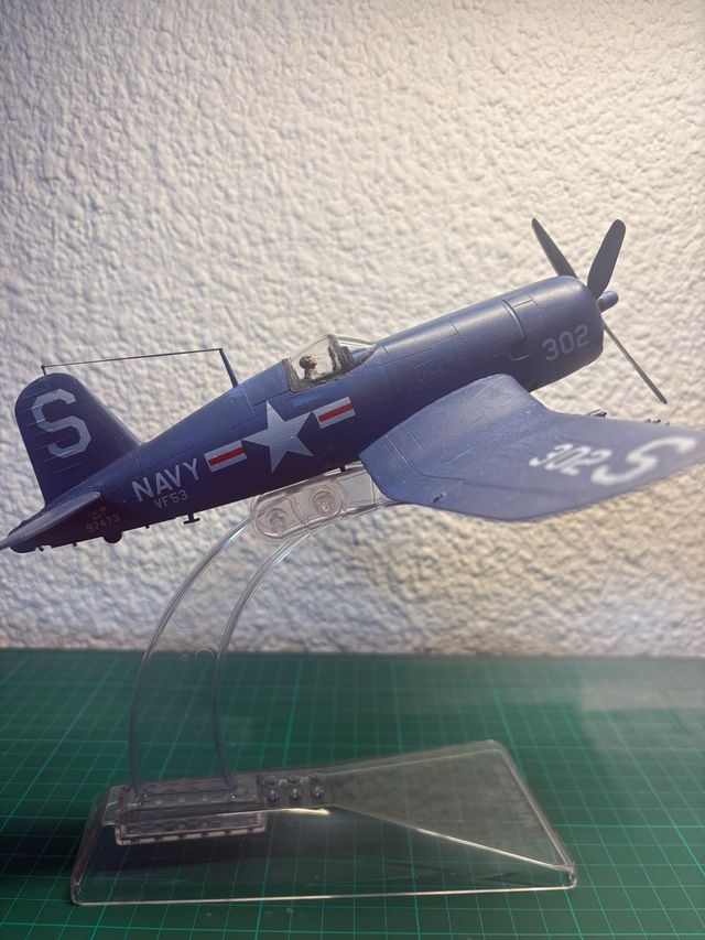 Avion Corsair F4U-4B Guerra Corea 1/48