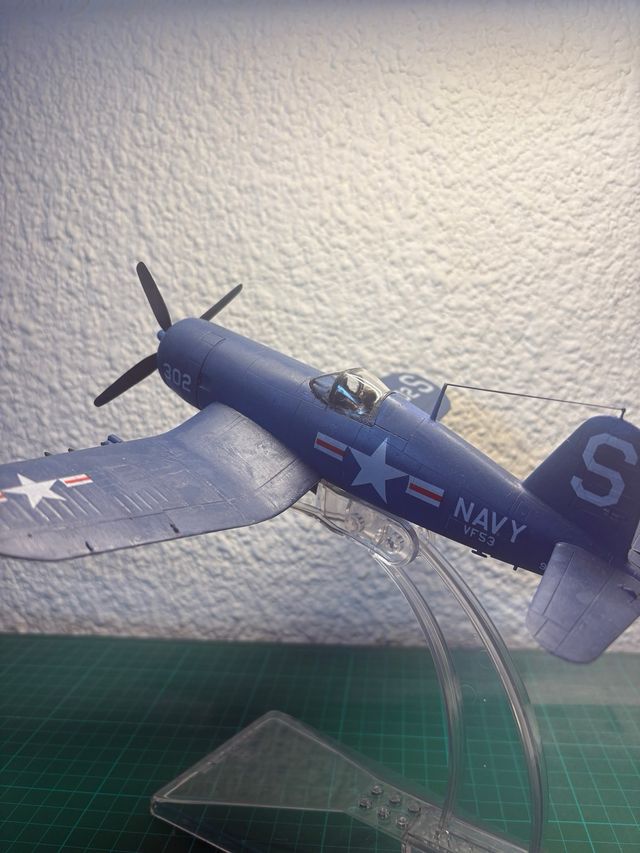 Avion Corsair F4U-4B Guerra Corea 1/48