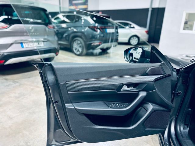 Peugeot 508 Allure Pack EAT8 130 