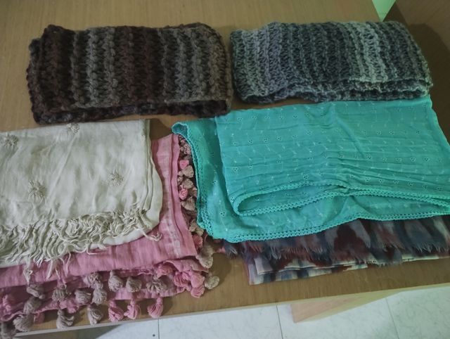 4 pañuelos | 2 bufandas tejidos