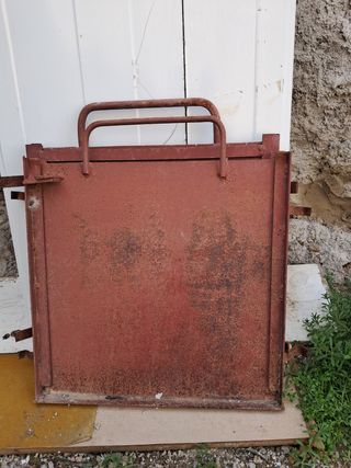 Tajaderas antiguas de metal