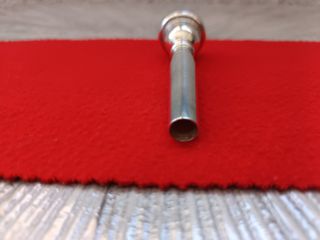 Boquilla Bach Corp. Mt. Vernon N.Y. 2 1/2 +regalo