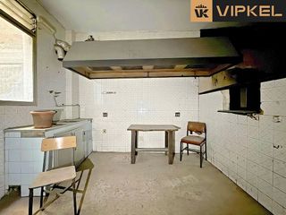 Local comercial en venta en Ensanche - Sar en Santiago de Compostela