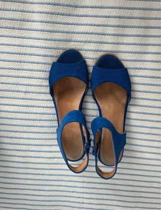 Sandalias plataforma baja azul