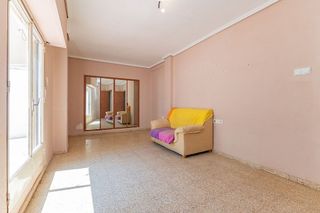 Piso en venta en Avenida de la Paz en Xirivella