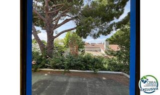 Casa pareada en venta en Empuriabrava en Castelló d´Empúries