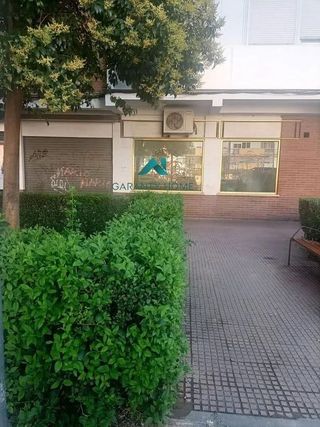 Local comercial en venta en Reyes Católicos en Alcalá de Henares