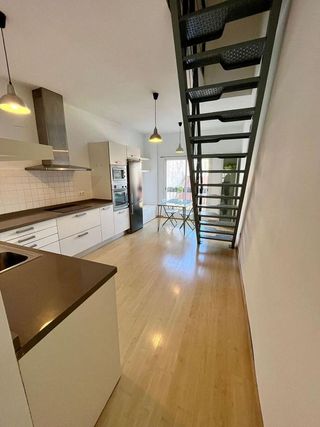 Piso en venta en La Goleta - San Felipe Neri en Málaga