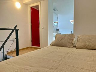 Piso en venta en La Goleta - San Felipe Neri en Málaga