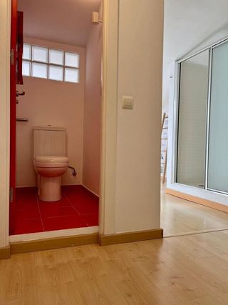 Piso en venta en La Goleta - San Felipe Neri en Málaga