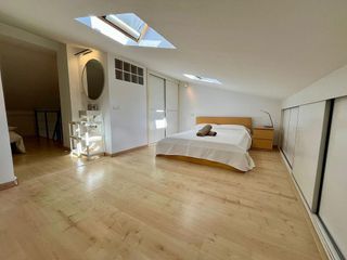Piso en venta en La Goleta - San Felipe Neri en Málaga