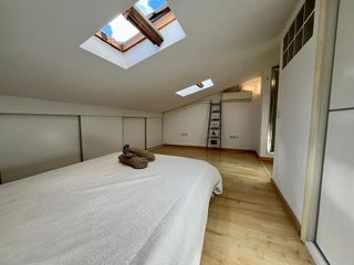 Piso en venta en La Goleta - San Felipe Neri en Málaga