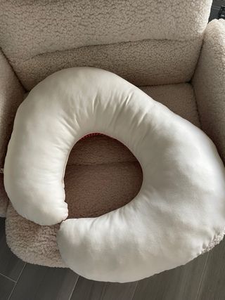 Cojín lactancia - puntos naranja