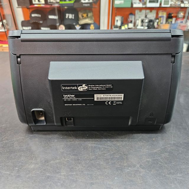Escáner Brother ADS-2100