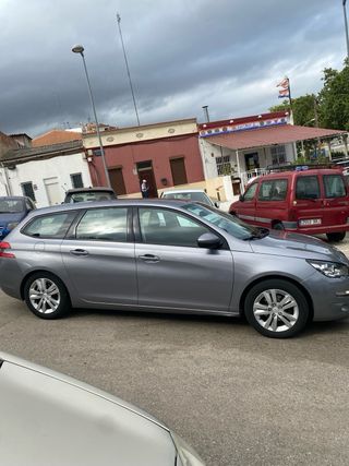 Peugeot 308 ańo 2015 tlf 662226705