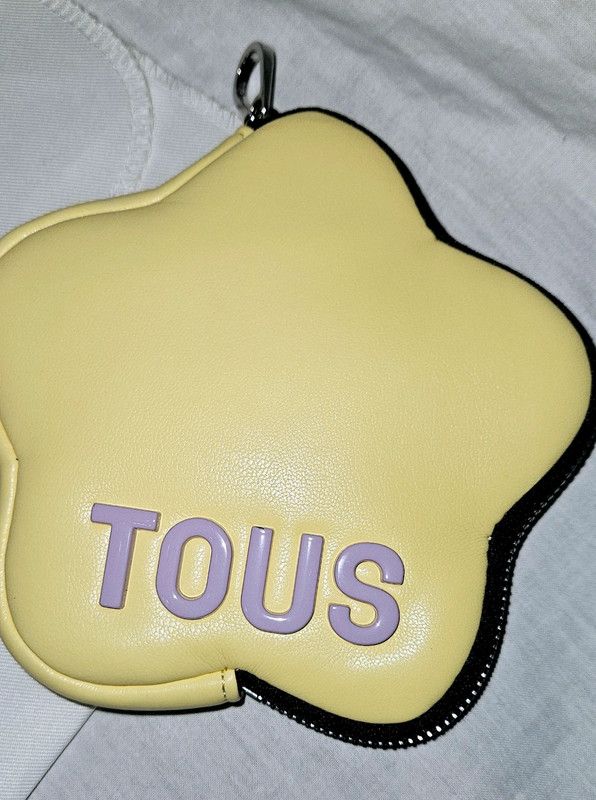 Monedero Tous estrella amarillo