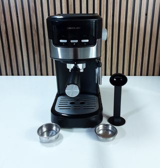 Cafetera Espresso Compacta Power Espresso 20 Peca