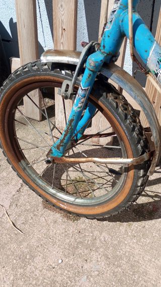 Bicicleta infantil vintage diseño 