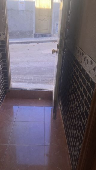 Reformas y reparaciones manitas  Portes y Vaciados