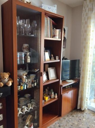 Mueble salón madera - Vitrina