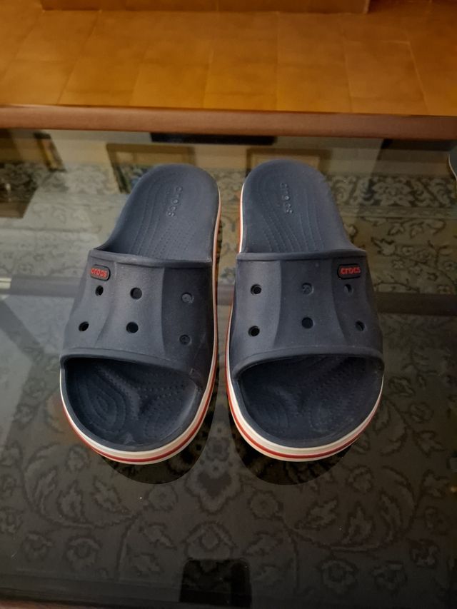 Chanclas Crocs azules hombre - Talla M6 W8. 38-39