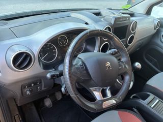 Peugeot Partner 2017 20Anv