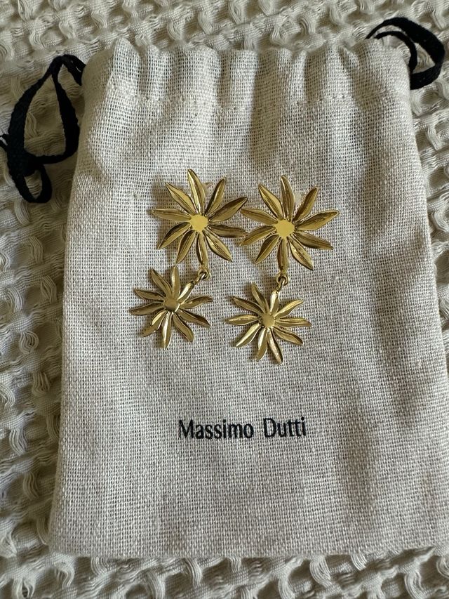 Pendientes Massimo Dutti dorados