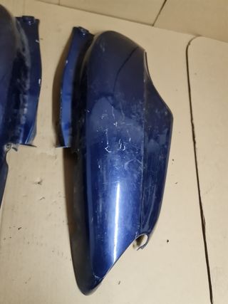 Carenados laterales Yamaha Neos