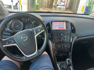 Opel Astra 2013