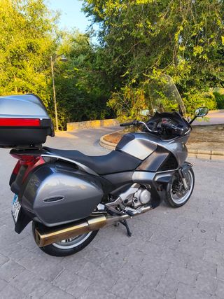 Honda Deauville 700NT - Moto