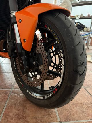 Kawasaki Z750 - Moto