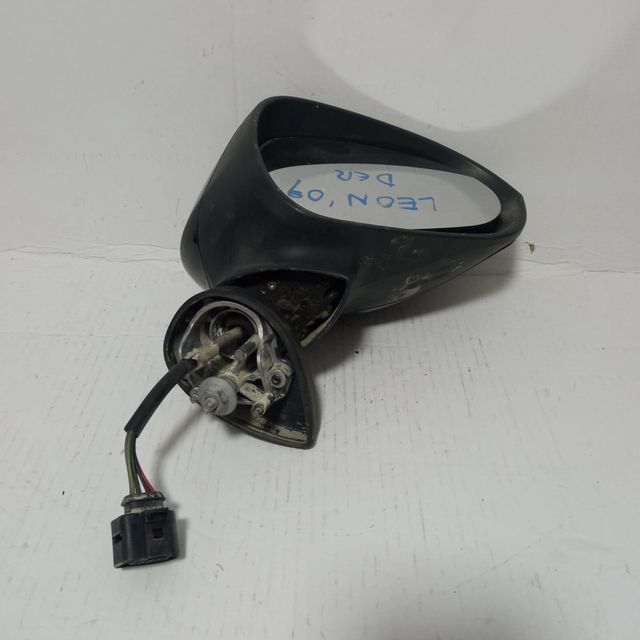 RETROVISOR DERECHO SEAT LEON 2009
