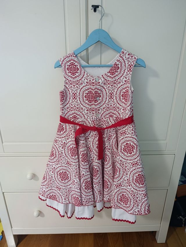 VESTIDO TALLA 8 AÑOS