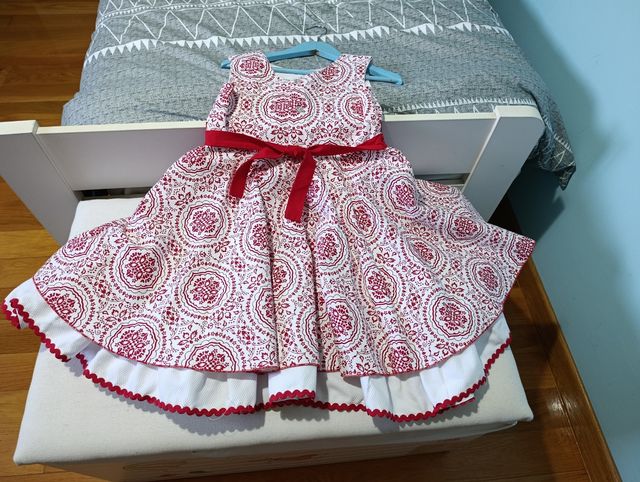 VESTIDO TALLA 8 AÑOS