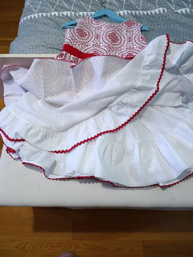 VESTIDO TALLA 8 AÑOS