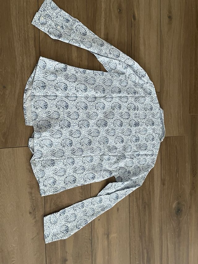 Camicia Benetton fiori blu-bianca