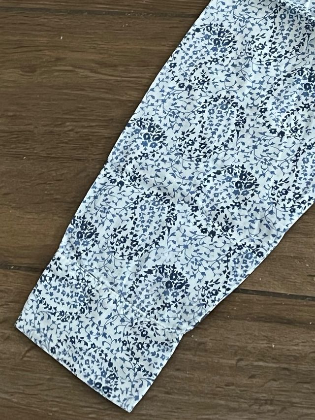 Camicia Benetton fiori blu-bianca