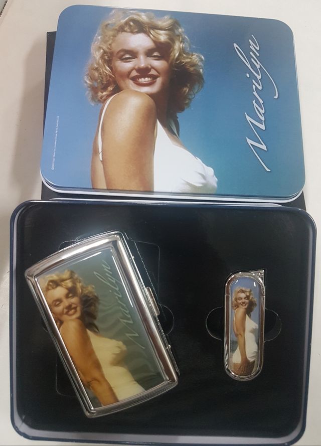 Set pitillera y encendedor  Marilyn Monroe