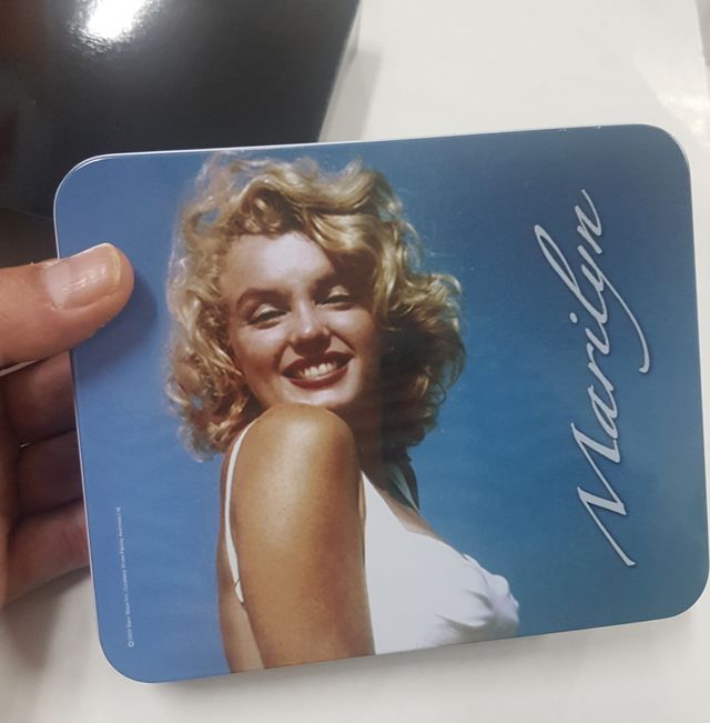 Set pitillera y encendedor  Marilyn Monroe