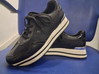 Zapatillas Michael Kors negras