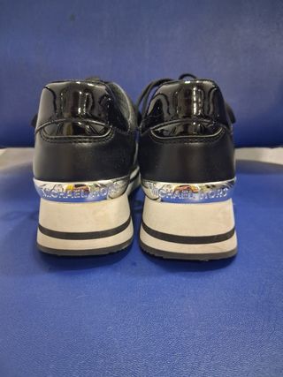 Zapatillas Michael Kors negras