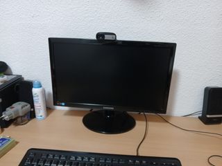 Monitor Samsung + Teclado HP + torre HP