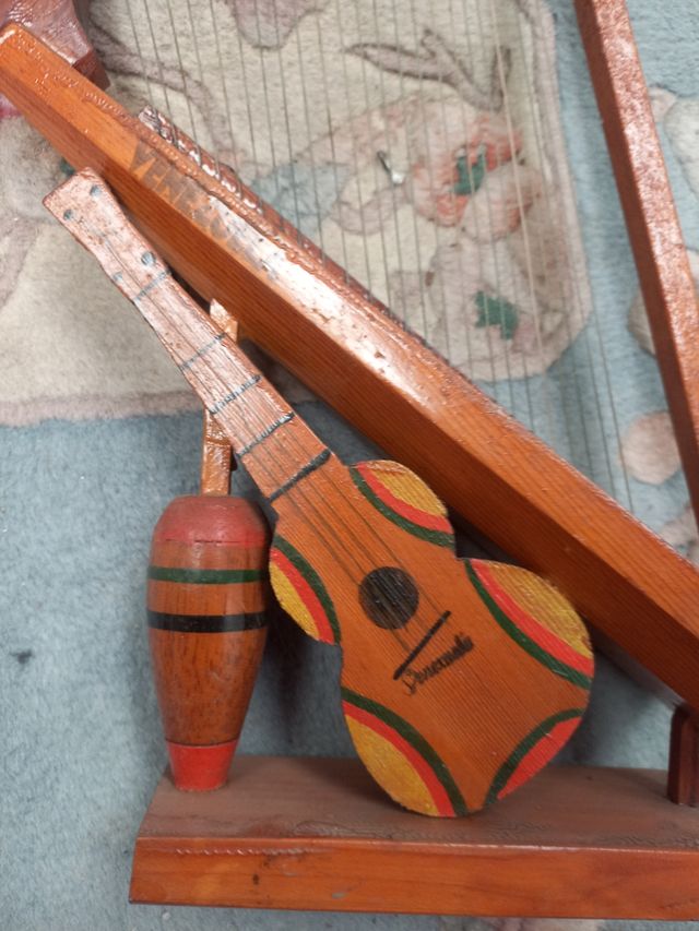Arpa venezuelana decorazione