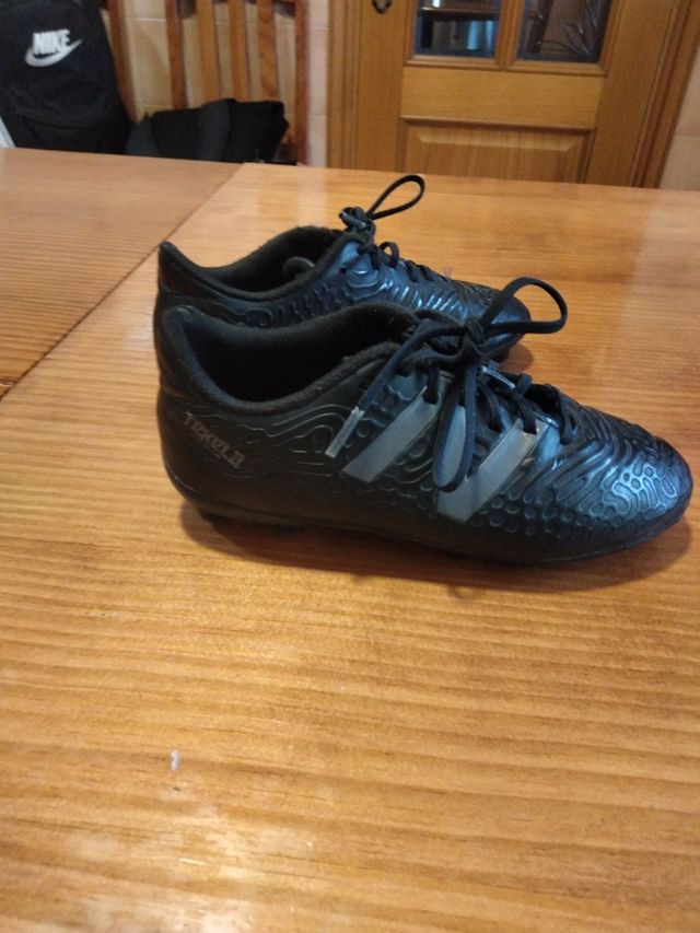 Botas fútbol New Balance