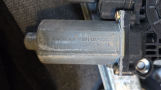 ELEVALUNAS TRASERO DERECHO JAGUAR X-TYPE 2003