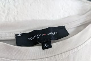 Camiseta vintage Tommy Hilfiger diseño New York. T